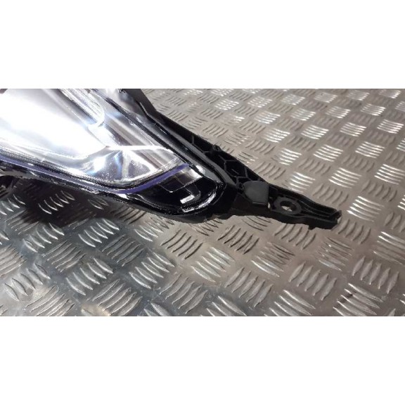 Recambio de faro izquierdo para peugeot 208 1.2 12v vti referencia OEM IAM 9810805780 2 SERIE NUEVO