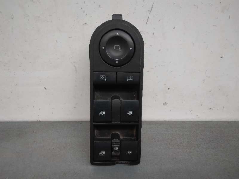 Recambio de mando elevalunas delantero izquierdo para opel astra h ber. 1.9 cdti referencia OEM IAM 13209204 4 TECLAS 