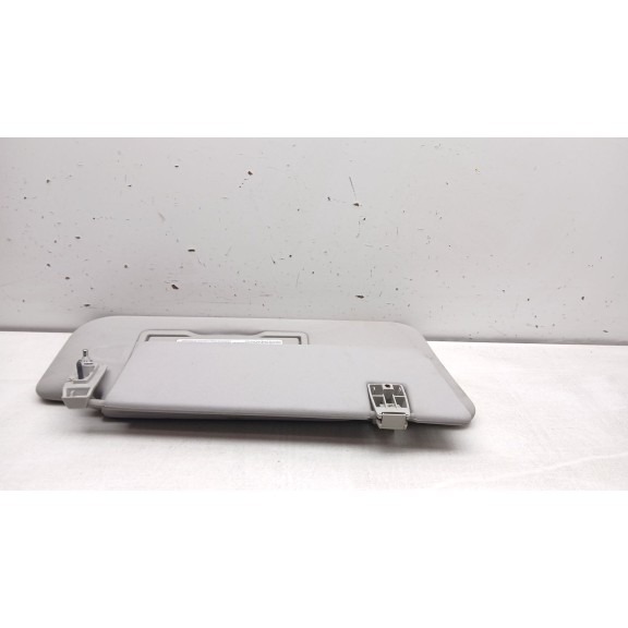 Recambio de parasol derecho para mercedes-benz clase m (w164) 4.0 cdi referencia OEM IAM a1648102410  