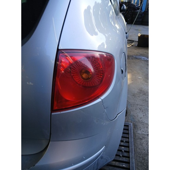 Recambio de piloto trasero derecho para seat altea (5p1) 1.6 referencia OEM IAM   