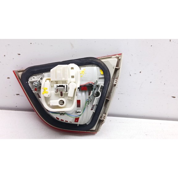 Recambio de piloto trasero izquierdo interior para bmw 3 (e90) 320 d referencia OEM IAM 4871733 218401 