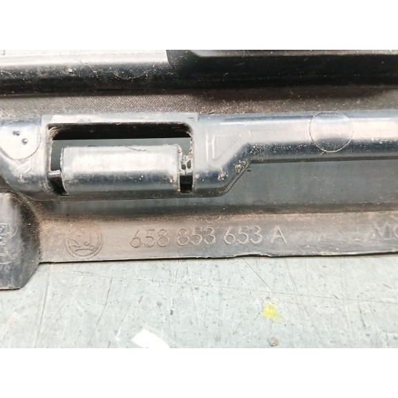 Recambio de rejilla paragolpes delantero para skoda kamiq (nw4) 1.5 tsi referencia OEM IAM 658853653A  