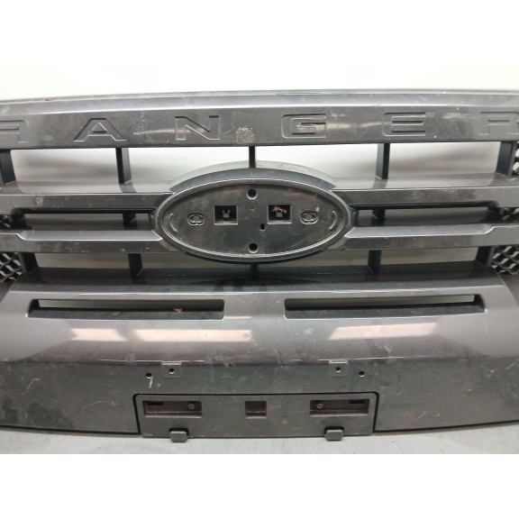 Recambio de rejilla paragolpes delantero para ford ranger (tke) 2.0 ecoblue 4x4 referencia OEM IAM JB3B8350B  