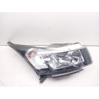 Recambio de faro derecho para chevrolet cruze (j300) 2.0 cdi referencia OEM IAM LHD12412  