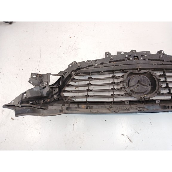 Recambio de rejilla delantera para mazda 6 sedán (gj, gl) 2.2 d (gj2fp) referencia OEM IAM   