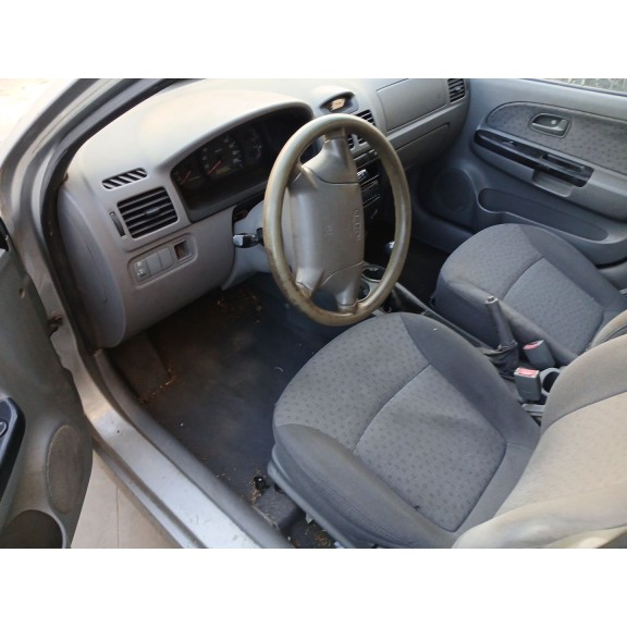 kia rio i hatchback (dc) del año 2005