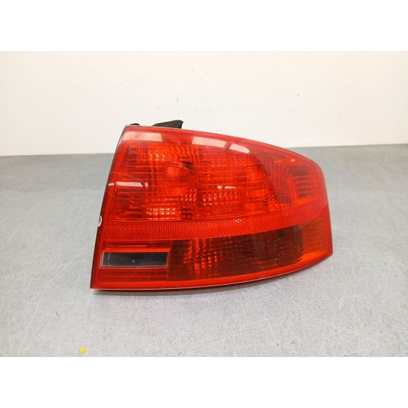 Recambio de piloto trasero derecho para audi a4 b7 (8ec) 2.0 tdi 16v referencia OEM IAM 8E5945096  