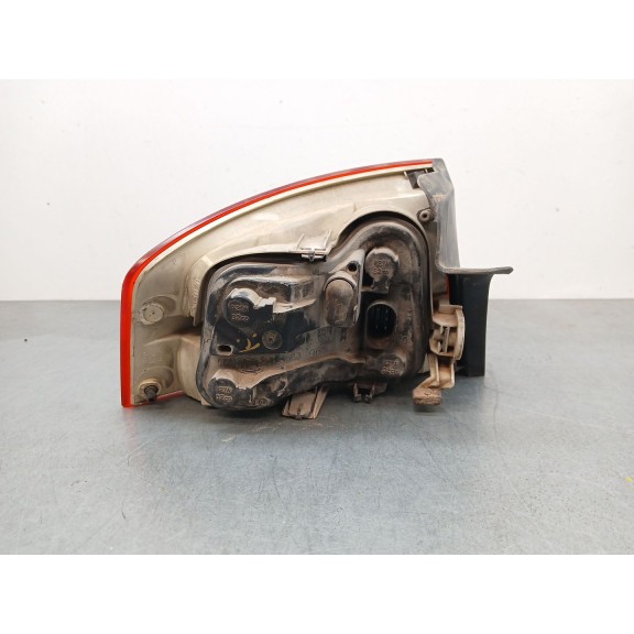 Recambio de piloto trasero derecho para audi a4 b7 (8ec) 2.0 tdi 16v referencia OEM IAM 8E5945096  