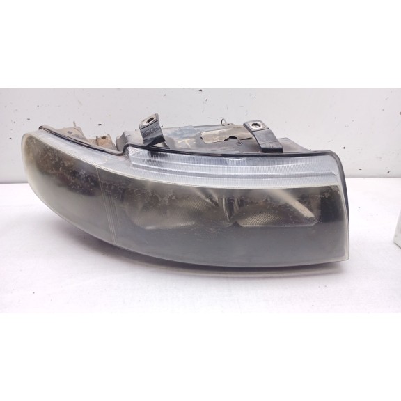 Recambio de faro derecho para seat toledo ii (1m2) 1.6 16v referencia OEM IAM   