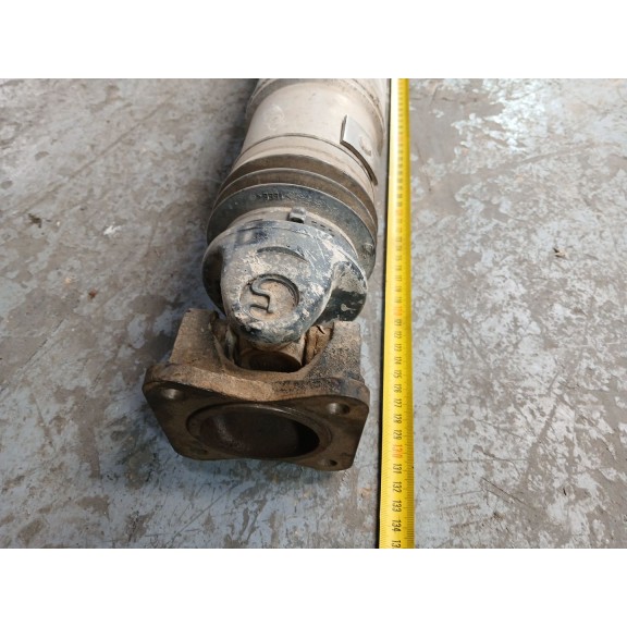 Recambio de transmision central para opel frontera b basis referencia OEM IAM 9206543815  