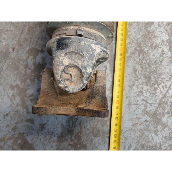 Recambio de transmision central para opel frontera b basis referencia OEM IAM 9206543815  