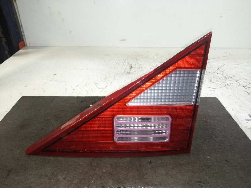 Recambio de piloto trasero derecho interior para ssangyong rodius xdi premium referencia OEM IAM   