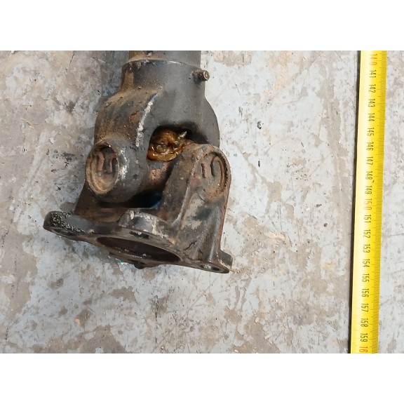 Recambio de transmision central para ssangyong rodius i 2.7 xdi referencia OEM IAM 155CM  