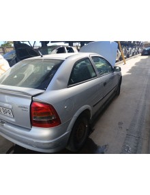 opel astra g sedán (t98) del año 2001