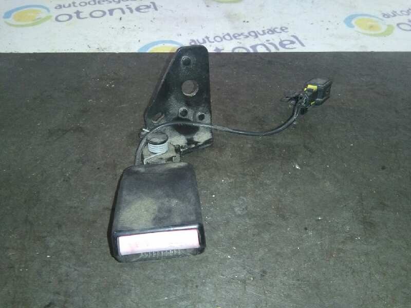 Recambio de enganche cinturon para peugeot 207 confort referencia OEM IAM TD  