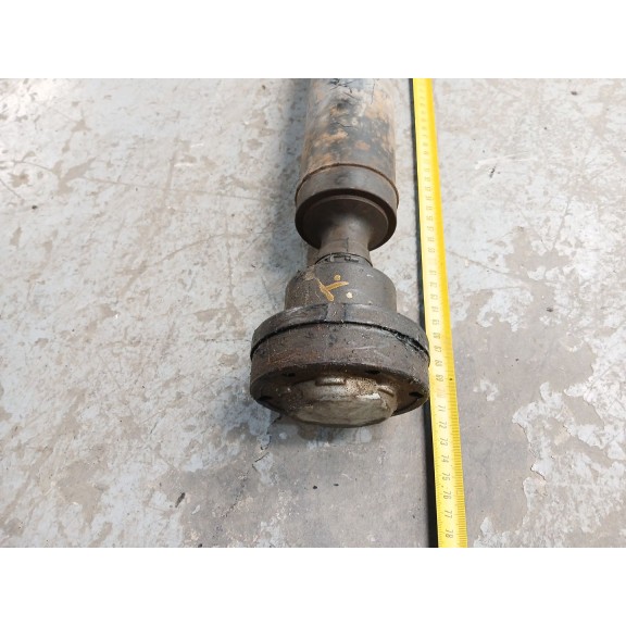 Recambio de transmision central delantera para land rover discovery 4.4 v8 cat referencia OEM IAM 73CM  