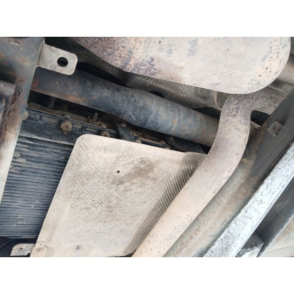 Recambio de transmision central delantera para land rover discovery 4.4 v8 cat referencia OEM IAM 73CM  