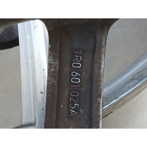 Recambio de juego llantas para seat exeo (3r2) 2.0 tdi referencia OEM IAM 75JX17H2 ET42. x4 17 PULGADAS