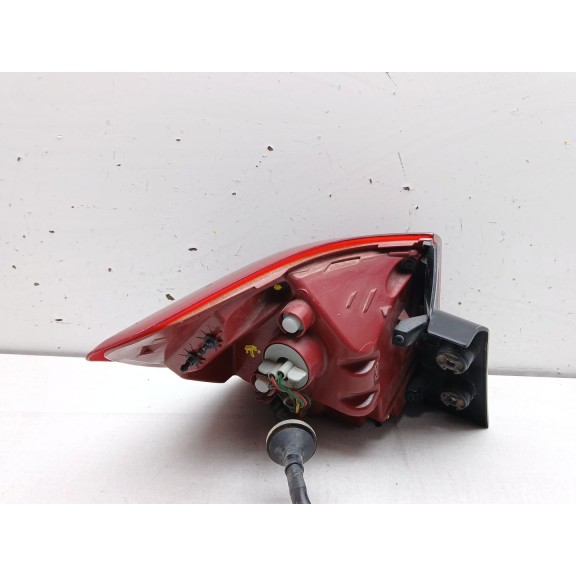 Recambio de piloto trasero derecho para kia rio iv (yb, sc, fb) 1.25 referencia OEM IAM 92402h8  