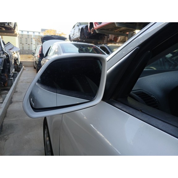 Recambio de retrovisor izquierdo para skoda octavia ii (1z3) 1.9 tdi referencia OEM IAM   