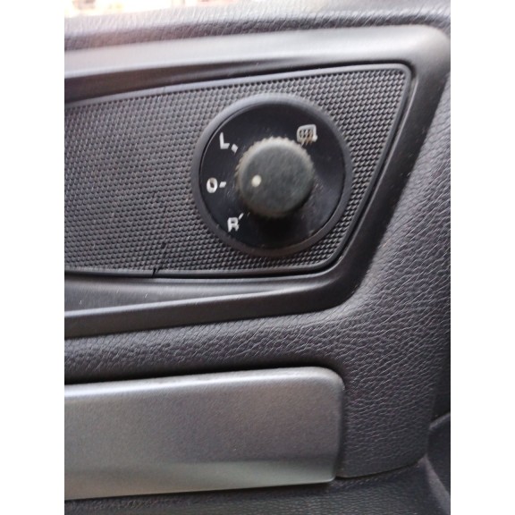 Recambio de retrovisor izquierdo para skoda octavia ii (1z3) 1.9 tdi referencia OEM IAM   