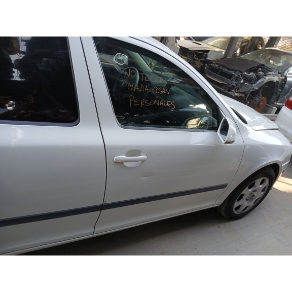 Recambio de puerta delantera derecha para skoda octavia ii (1z3) 1.9 tdi referencia OEM IAM   