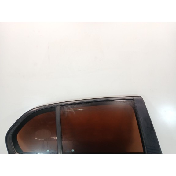 Recambio de puerta trasera derecha para skoda superb ii (3t4) 2.0 tdi 16v referencia OEM IAM 3t5833056  