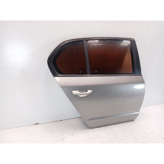 Recambio de puerta trasera derecha para skoda superb ii (3t4) 2.0 tdi 16v referencia OEM IAM 3t5833056  