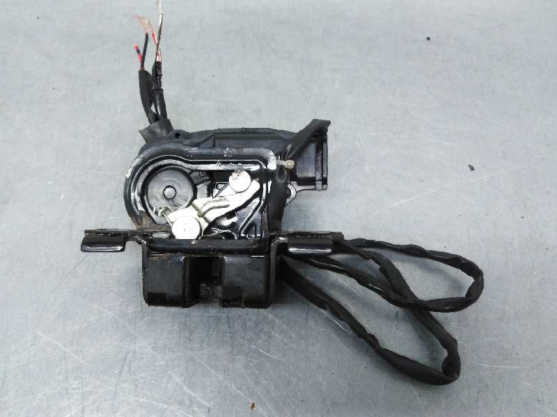 Recambio de cerradura maletero / porton para lexus ct 200h referencia OEM IAM   2+2 CABLES