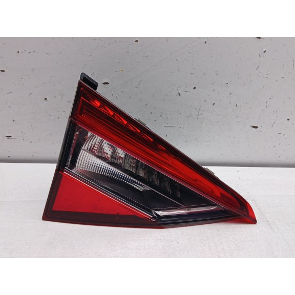 Recambio de piloto trasero izquierdo interior para skoda superb (3v3) 2.0 tdi referencia OEM IAM 3v5945307b  