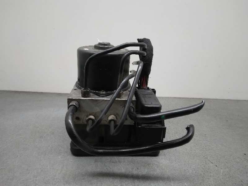 Recambio de abs para ford focus berlina (cap) ambiente (d) referencia OEM IAM 3M512C405HC  