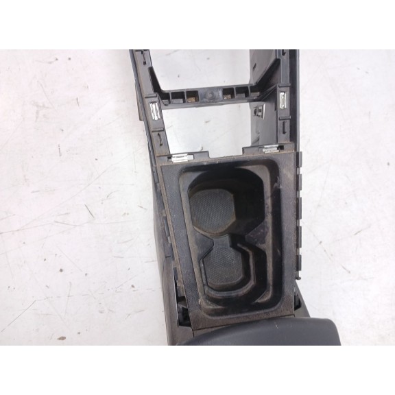 Recambio de apoyabrazos central para seat leon (kl1, klg) 2.0 tdi referencia OEM IAM 5FB863241B 5FB863241C 