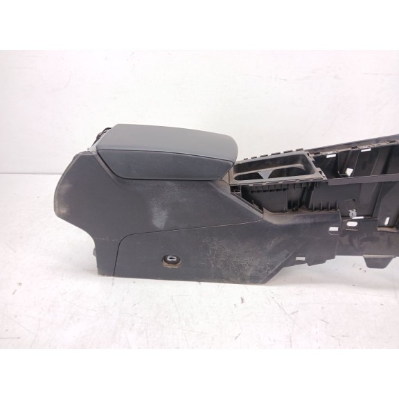 Recambio de apoyabrazos central para seat leon (kl1, klg) 2.0 tdi referencia OEM IAM 5FB863241B 5FB863241C 