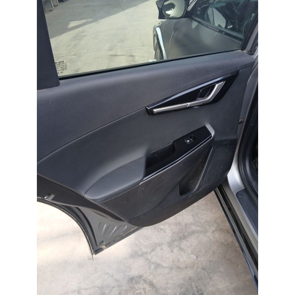Recambio de guarnecido puerta trasera izquierda para kia ev6 (cv) 77 referencia OEM IAM   