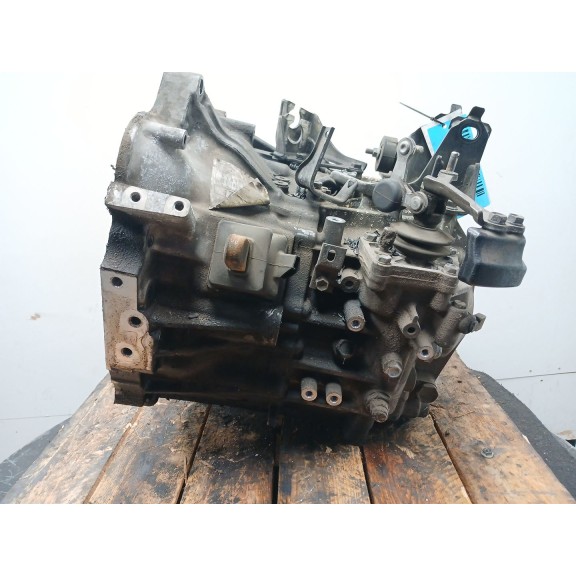 Recambio de caja cambios para toyota avensis (_t25_) 2.2 d-4d (adt251_) referencia OEM IAM   