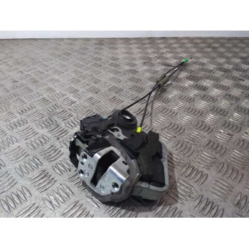 Recambio de cerradura puerta trasera derecha para lexus is 300h referencia OEM IAM A046693R  