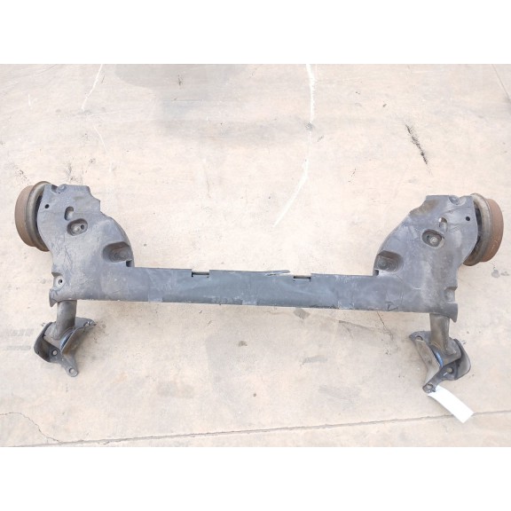 Recambio de puente trasero para dacia sandero ii tce 90 (b8m1, b8ma) referencia OEM IAM 555012648R  