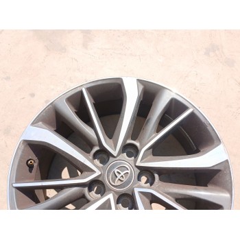 Recambio de llanta para toyota avensis touring sports advance referencia OEM IAM 7JX17 ET45  X1