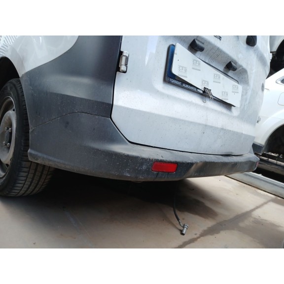 Recambio de paragolpes trasero para ford transit courier b460 monospace 1.5 tdci referencia OEM IAM   