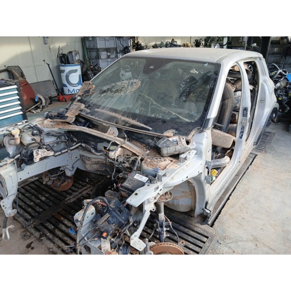 Recambio de carroceria para jeep avenger (j2) referencia OEM IAM   