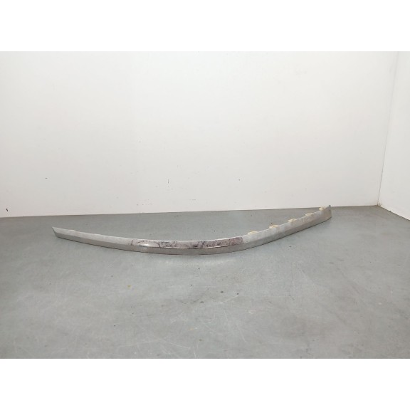 Recambio de molduras traseras para bentley bentayga (4v1) 4.0 d referencia OEM IAM 3SD807471  