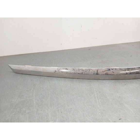 Recambio de molduras traseras para bentley bentayga (4v1) 4.0 d referencia OEM IAM 3SD807471  