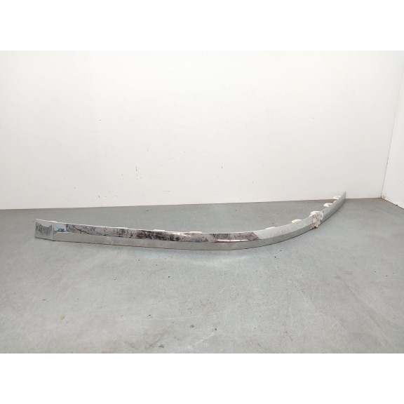 Recambio de molduras traseras para bentley bentayga (4v1) 4.0 d referencia OEM IAM 3SD807472  