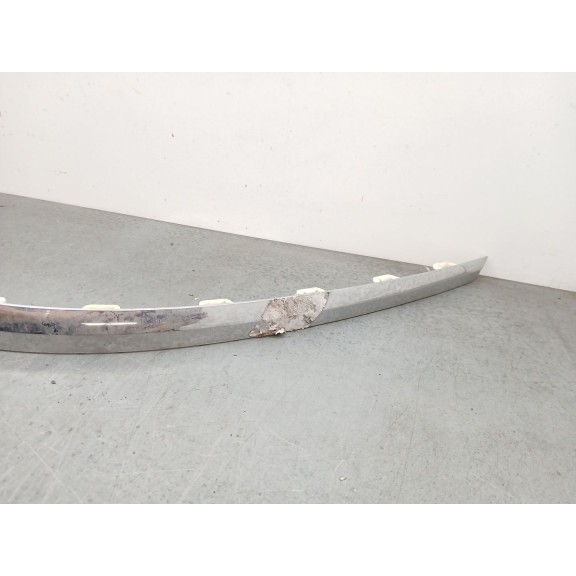 Recambio de molduras traseras para bentley bentayga (4v1) 4.0 d referencia OEM IAM 3SD807472  