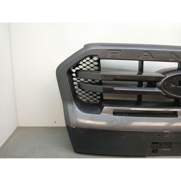 Recambio de rejilla paragolpes delantero para ford ranger (tke) 2.0 ecoblue 4x4 referencia OEM IAM JB3B8350B  