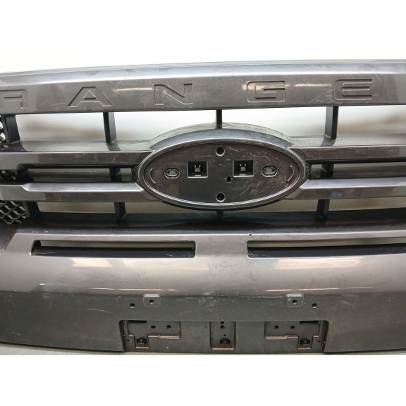 Recambio de rejilla paragolpes delantero para ford ranger (tke) 2.0 ecoblue 4x4 referencia OEM IAM JB3B8350B  