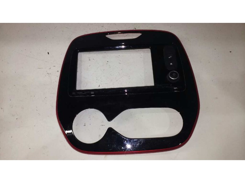 Recambio de consola central para renault captur luxe referencia OEM IAM   