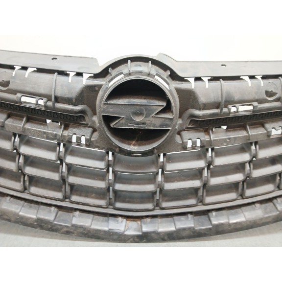 Recambio de rejilla paragolpes delantero para opel zafira tourer c (p12) 1.8 (75) referencia OEM IAM 13300698  