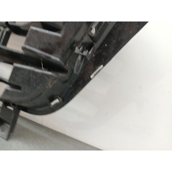 Recambio de rejilla paragolpes delantero para fiat ducato autobús (250_) 150 multijet 2,3 d referencia OEM IAM 18072151  