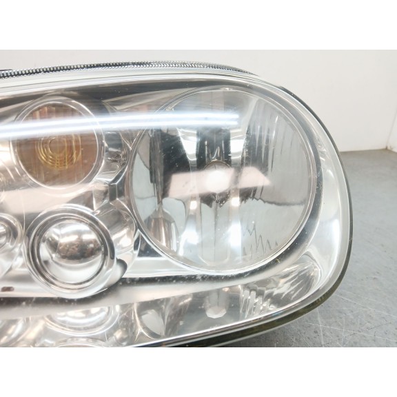 Recambio de faro izquierdo para volkswagen golf iv (1j1) 1.9 tdi referencia OEM IAM 1J1941015B  